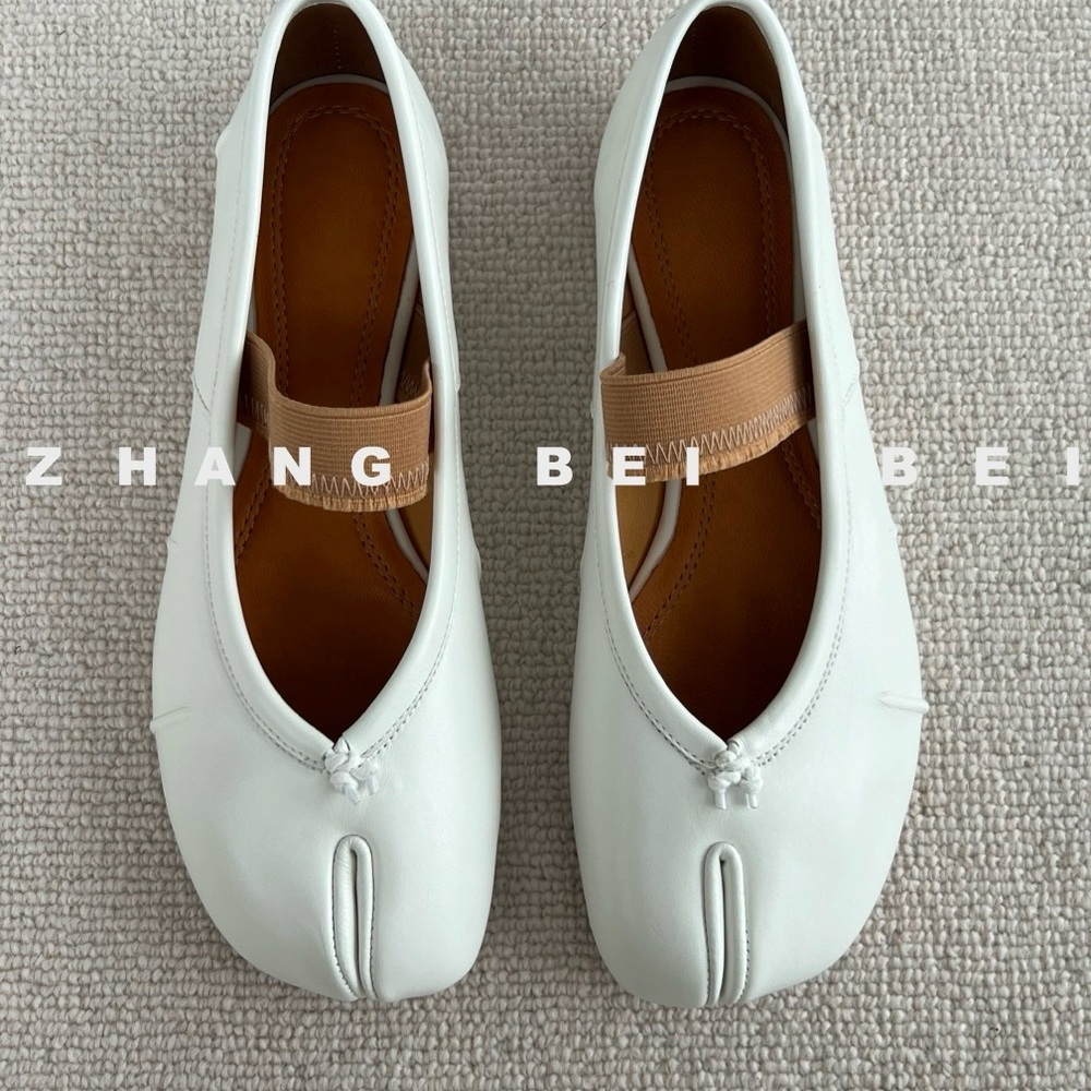 White Tabi Ballerina shoes